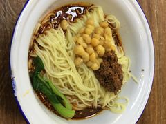 -东三里屯豌杂面