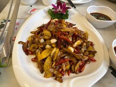 -山菌美食苑(振兴路店)
