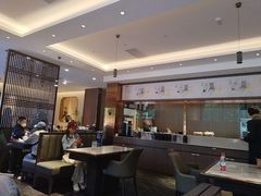 -高玛纳驴肉火烧(一世界店)
