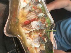 -光海鲜鱼翅餐厅(叻差拉披色路店)