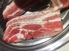 五花肉-本家韩国烤肉(青岛万象城店)