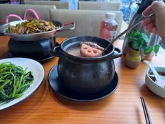 -莲餐厅·湖北菜·潜江小龙虾店(愚园路店)