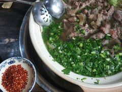 -乐山食古香跷脚牛肉