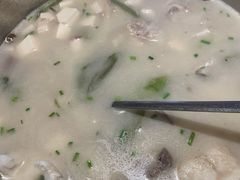 鱼头汤-二十八里太湖船菜(吉祥路店)
