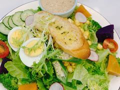 -丽莎沙拉轻食餐厅(国贸店)