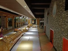 -盛彼得温泉度假酒店