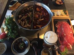 -湊湊火锅·茶憩(新中关购物中心店)