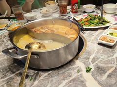-禄婶鸡煲·打边炉
