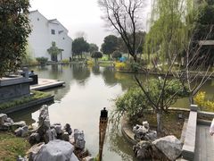 -梁鸿湿地丽笙度假酒店大堂吧