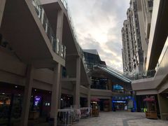 -易生活购物公园