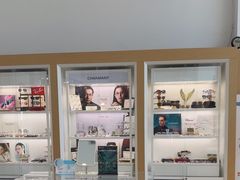 -大连何氏眼科医院