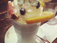 蓝色精灵优格奶昔-MIKAKU(万达广场上海宝山店)