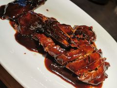 老头儿卤鸭（半只）-老头儿油爆虾·1987杭州烟火味(湖滨银泰in77D区店)