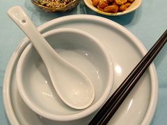 -龙鲜会·澳门生鲜火锅(诚品店)