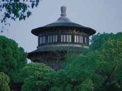 -八大山人梅湖景区