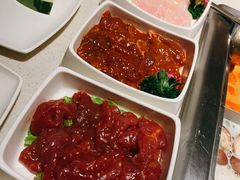 -海底捞火锅鲜切牛肉主题店(长寿路店)