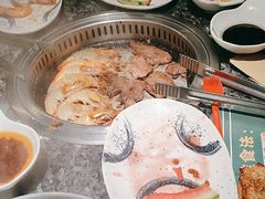 -阪尚皇·原切牛排·烤肉火锅自助(北京路店)