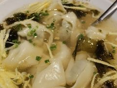 荠菜虾肉馄饨-松鹤面馆·古法焖肉面(观前店)