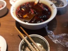 -渝是乎酸菜鱼(龙旗购物中心店)