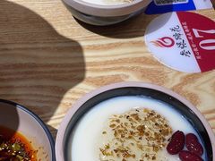 -叁煨蹄花·下饭盐帮菜(人民广场店)