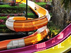 -三亚湾海居铂尔曼度假酒店