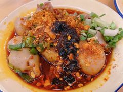 -拈签一笑黄牛肉辣卤串串