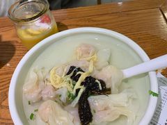 招牌鲜虾小馄饨-苏小柳手工点心(人民广场分院)