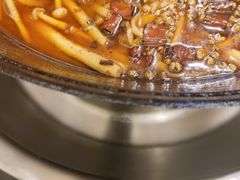 -鸿顺老铁锅美蛙鱼府(解放碑店)