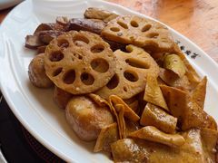 -老鼎万春卤菜(五代传承创始老店)