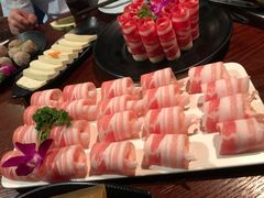 -重庆爽翻天老火锅(临平万达广场店)