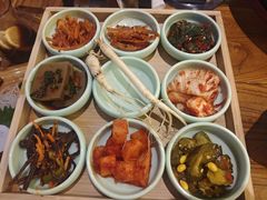-金刚山黑牛炭火自助烤肉(西大望路店)
