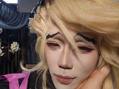 -魔法日记三坑cosplay换装自拍体验馆