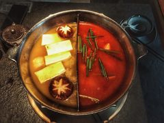 -湊湊火锅·茶憩(新中关购物中心店)