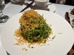 巧拌豆苗-四季民福烤鸭店(王府井东安门店)