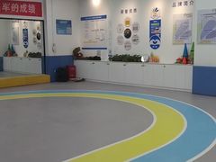 -米高蓝斯克国际轮滑中心(中铁建店)