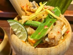 -银米·云南传统过桥米线(双廊黑金冠店)