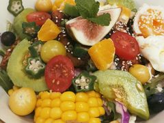 鳗鱼温泉蛋沙拉-馥家小馆(黔灵山公园店)