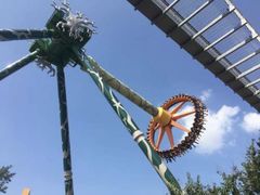 -七彩云南欢乐世界