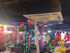 -路边边.炒菜烧烤.音乐餐厅(良乡长虹店)