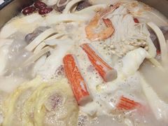-三人行骨头王火锅(长寿店)