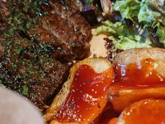 -The Cheebat 锌吧·Bistro(体育西店)