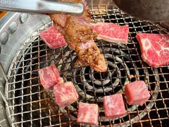 霜降和牛粒-拾勝牛·江景安格斯烧肉放题(江湾阳光天地店)