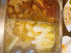 -百年川椒重庆老火锅(光谷店)