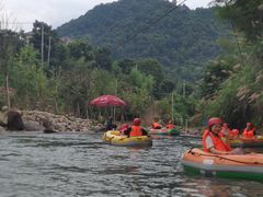 -雅鲁激流探险漂流