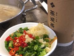 -呷哺呷哺(融创茂店)