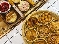 -卤校长重庆老火锅(南岗万达店)