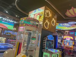 -卡通尼乐园(武汉凯德1818店)