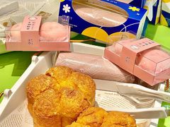 -顶东面包花园·生日蛋糕(太平店)