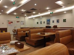 卡座-萨莉亚意式餐厅(西青道欧亚达店)