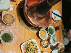 -一群羊手扒肉·火锅·早茶(远东公寓店)